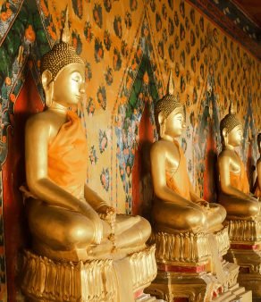 buddha-statue-temple-outside-building